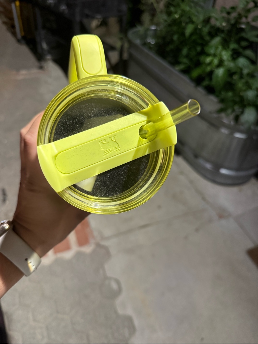 Stanley Neon Yellow Insulated Handle Tumbler - Picture 2 of 3